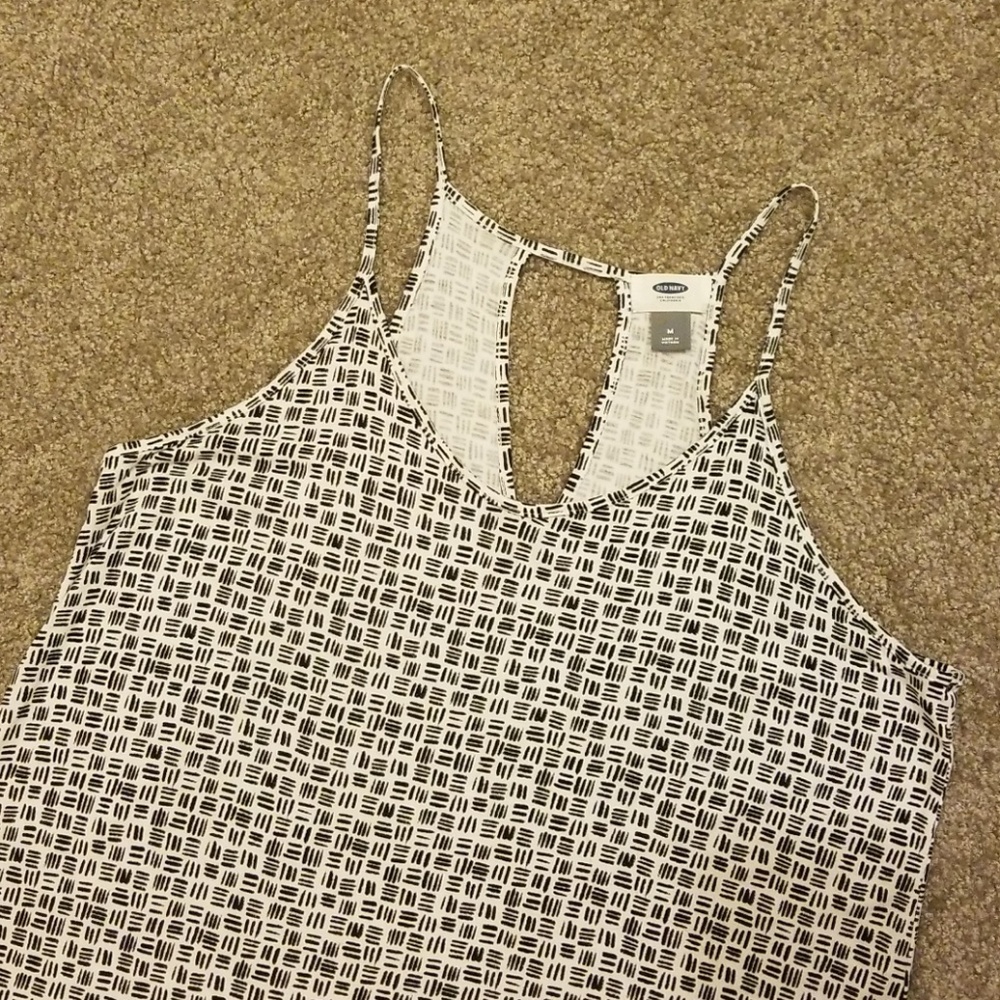 Old Navy tank NWOT